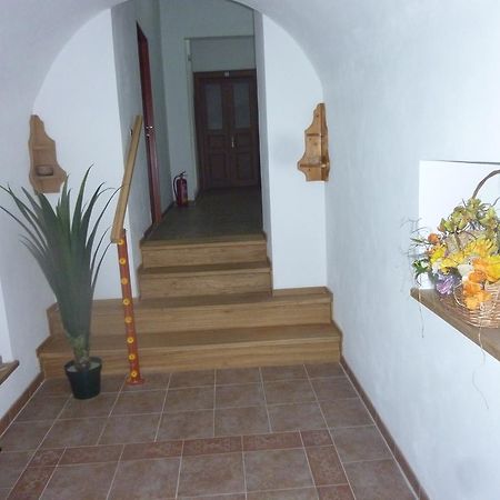 Guest House U Zlateho Jelena Žinkovy Εξωτερικό φωτογραφία
